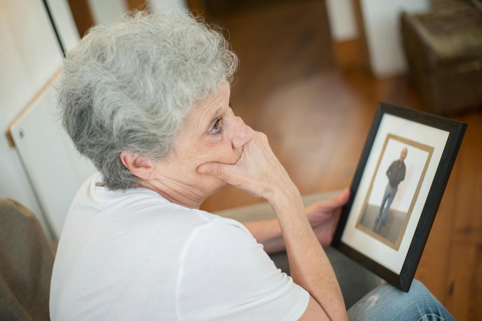 Read the blog post: Memory Care Safety Tips for Alexandria Homes